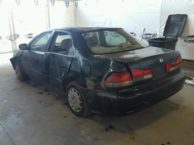 1HGCG66561A134880 - 2001 HONDA ACCORD LX GREEN photo 3