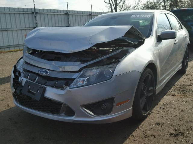 3FAHP0DC4BR325617 - 2011 FORD FUSION SPO SILVER photo 2