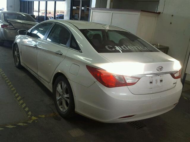 5NPEC4AC1BH044138 - 2011 HYUNDAI SONATA SE WHITE photo 3