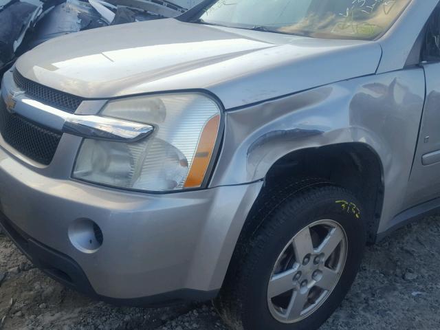 2CNDL63F076053953 - 2007 CHEVROLET EQUINOX LT SILVER photo 10