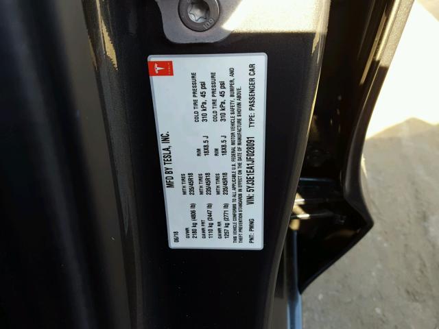 5YJ3E1EA1JF028091 - 2018 TESLA MODEL 3 ნაცრისფერი ფოტო 10