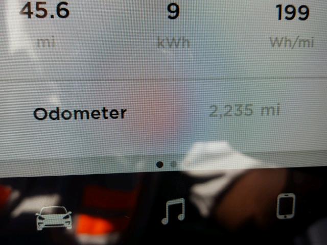 5YJ3E1EA1JF028091 - 2018 TESLA MODEL 3 ნაცრისფერი ფოტო 8