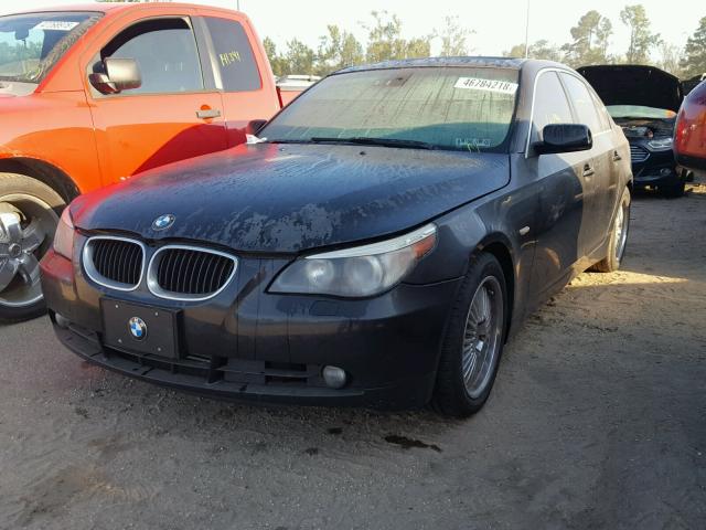 WBANF73556CG66945 - 2006 BMW 530 XI BLACK photo 2