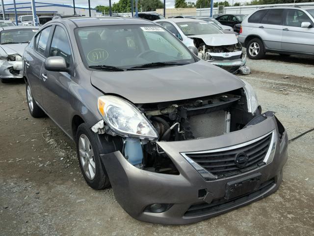 3N1CN7AP6DL850276 - 2013 NISSAN VERSA S GRAY photo 1