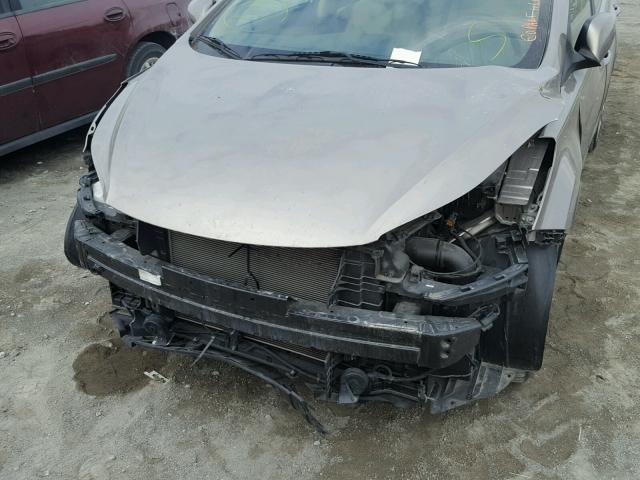 5NPDH4AE4CH144864 - 2012 HYUNDAI ELANTRA GL GRAY photo 9