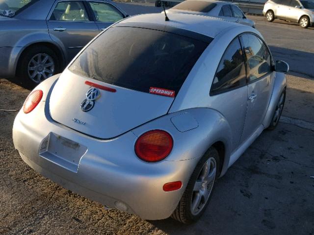 3VWED21C91M477407 - 2001 VOLKSWAGEN NEW BEETLE Gümüş foto 4