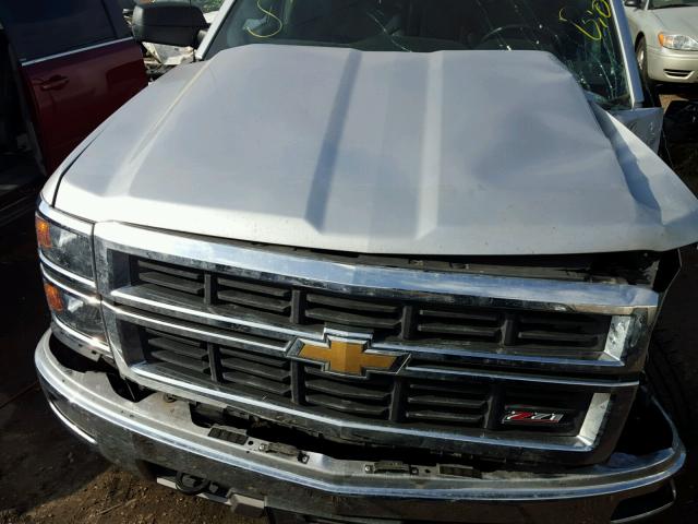 1GCVKREC8EZ332665 - 2014 CHEVROLET SILVERADO SILVER photo 7