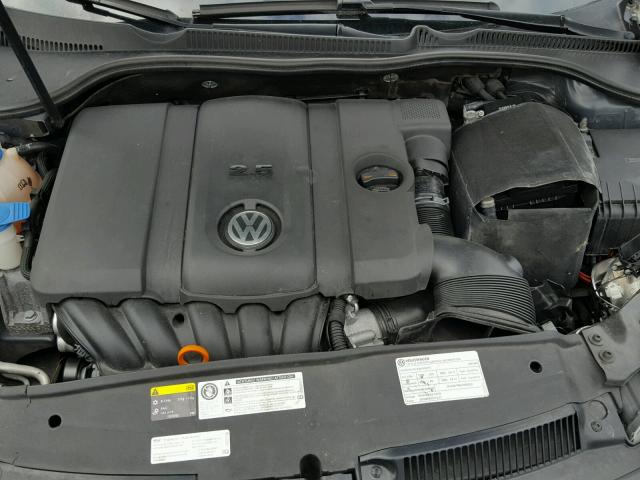 WVWDB7AJ3DW117215 - 2013 VOLKSWAGEN GOLF BLACK photo 7