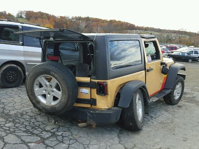 1C4GJWAG3EL163208 - 2014 JEEP WRANGLER S 黄色 照片 4