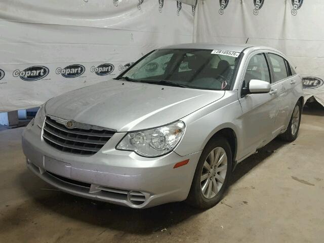 1C3CC5FB9AN202578 - 2010 CHRYSLER SEBRING LI SILVER photo 2