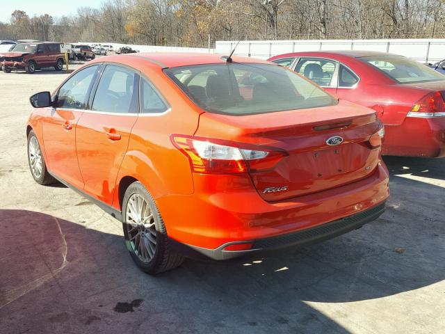 1FAHP3H25CL306934 - 2012 FORD FOCUS SEL RED photo 3