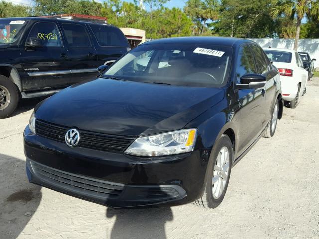 3VWDX7AJ1BM315240 - 2011 VOLKSWAGEN JETTA SE BLACK photo 2