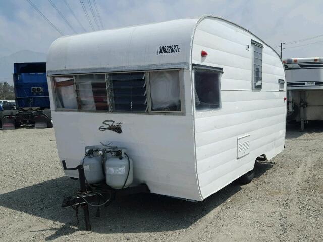 20638 - 1960 SHAS CAMPER WHITE photo 2