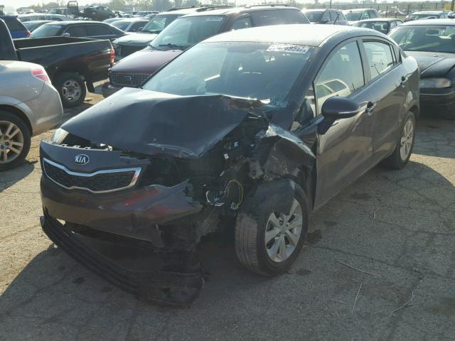 KNADN4A39D6158775 - 2013 KIA RIO EX BROWN photo 2