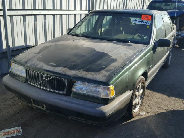 YV1LS5541T2289358 - 1996 VOLVO 850 BASE GREEN photo 2