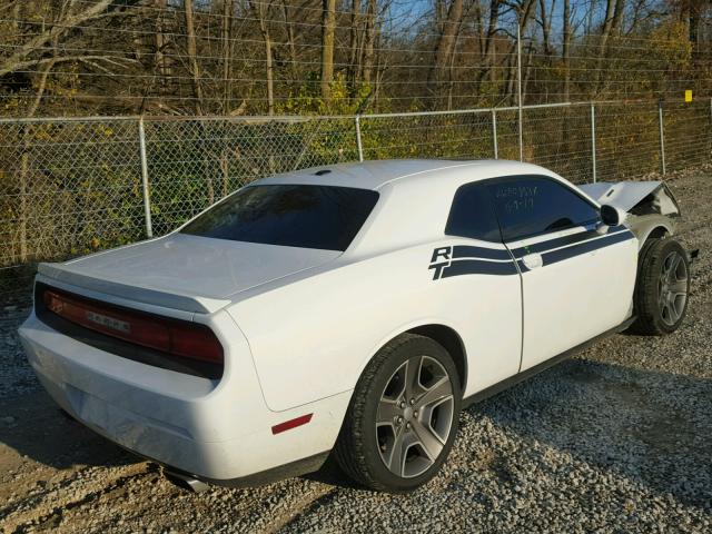 2C3CDYBT4CH175864 - 2012 DODGE CHALLENGER WHITE photo 4