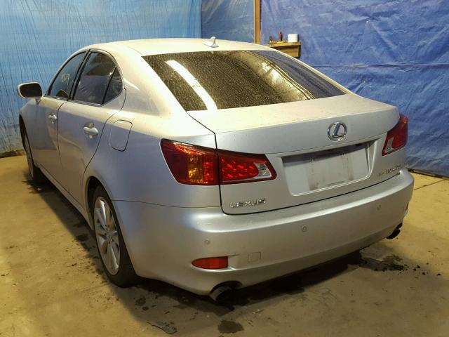 JTHCK262295030899 - 2009 LEXUS IS 250 SILVER photo 3