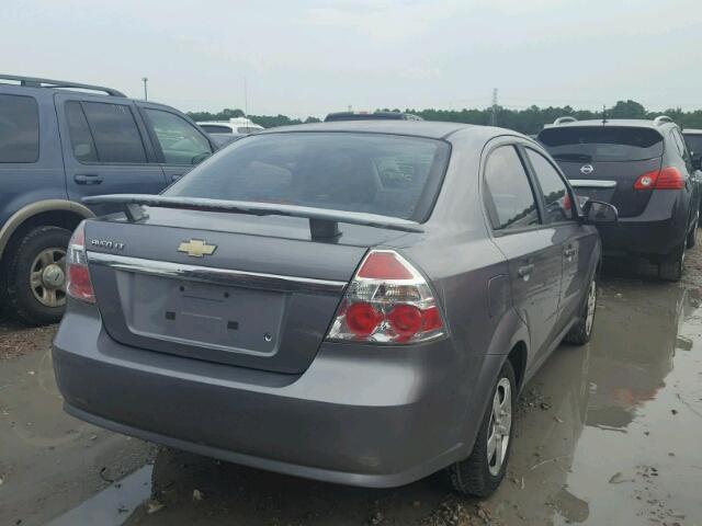 KL1TD56E59B379622 - 2009 CHEVROLET AVEO LS BLUE photo 4