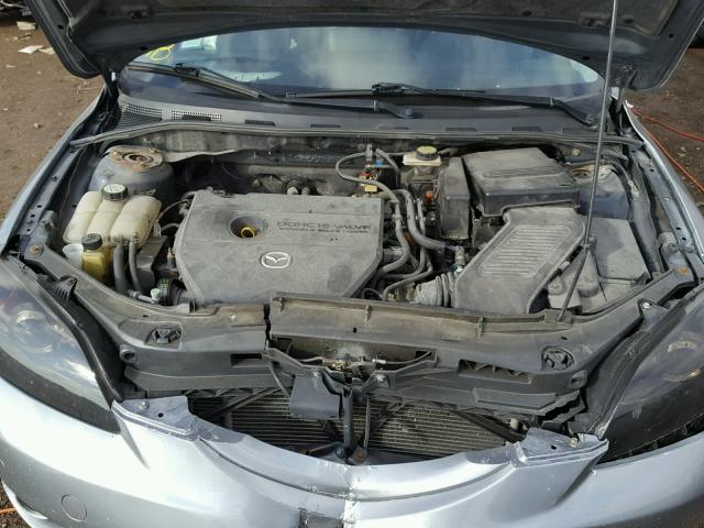 JM1BK343061485607 - 2006 MAZDA 3 HATCHBAC GRAY photo 7