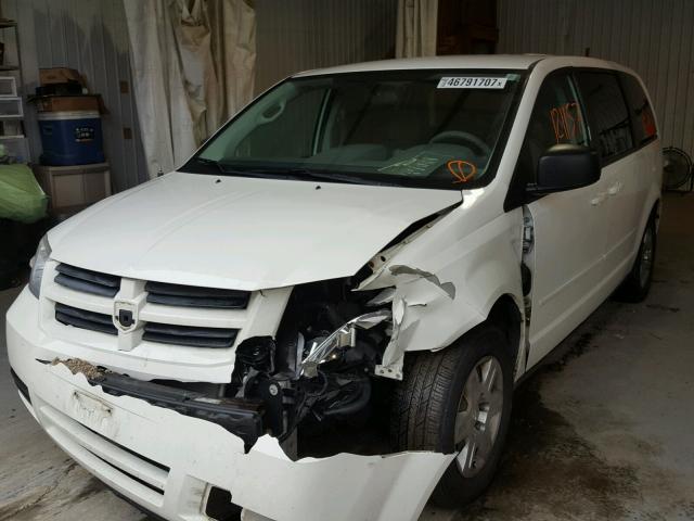 2D4RN4DE5AR377746 - 2010 DODGE GRAND CARA WHITE photo 2