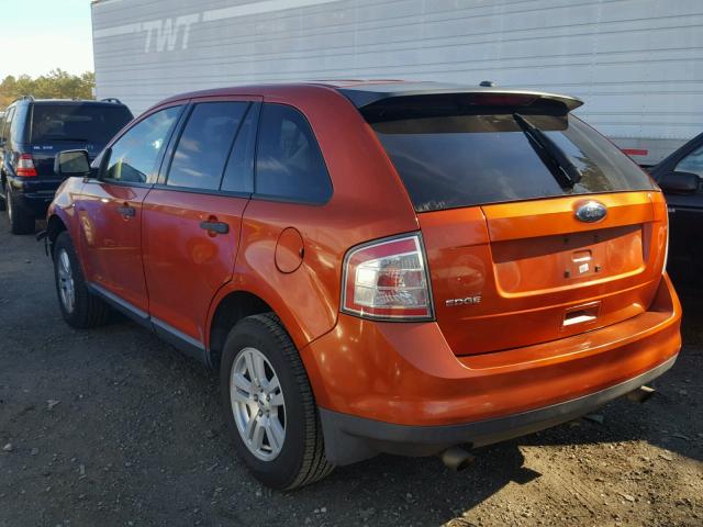 2FMDK36C38BA53229 - 2008 FORD EDGE SE ORANGE photo 3