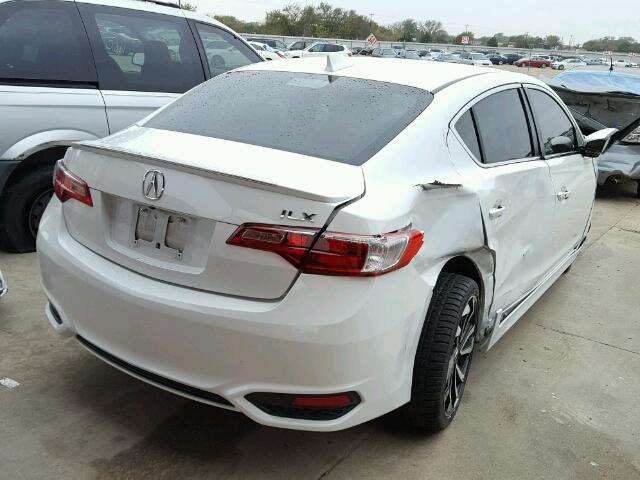 19UDE2F88GA006596 - 2016 ACURA ILX PREMIU WHITE photo 4