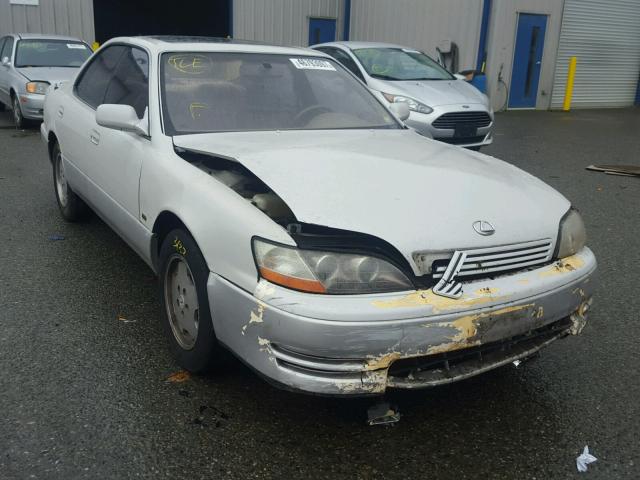 JT8BF12G1T0172550 - 1996 LEXUS ES 300 WHITE photo 1