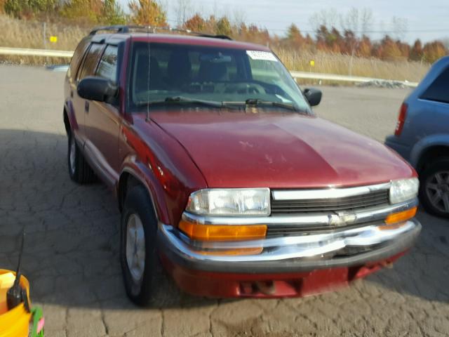 1GNDT13WXXK173612 - 1999 CHEVROLET BLAZER MAROON photo 1