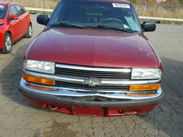 1GNDT13WXXK173612 - 1999 CHEVROLET BLAZER MAROON photo 7