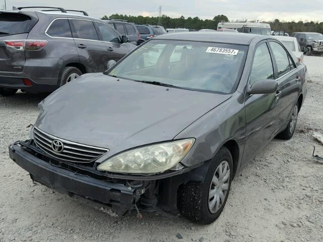 4T1BE32K65U572650 - 2005 TOYOTA CAMRY LE GRAY photo 2