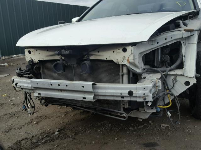 1HGCP3F89CA026684 - 2012 HONDA ACCORD EXL WHITE photo 9