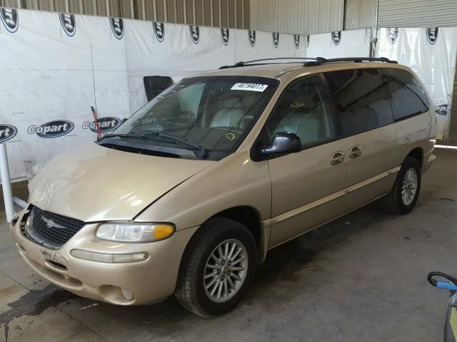1C4GP44G5YB802679 - 2000 CHRYSLER TOWN & COU BEIGE photo 2