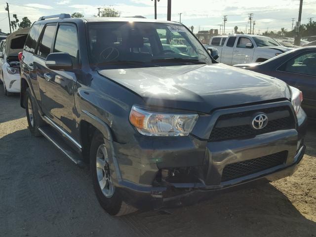 JTEZU5JR7D5055801 - 2013 TOYOTA 4RUNNER GRAY photo 1