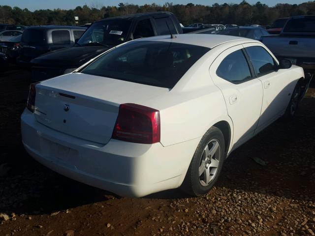 2B3KA43G48H263221 - 2008 DODGE CHARGER WHITE photo 4