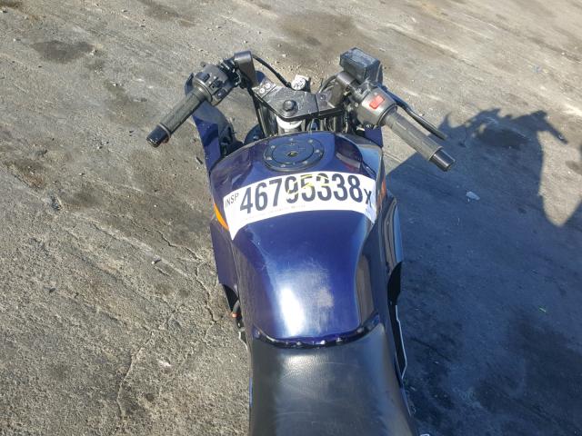 JKAEXMF105DA10789 - 2005 KAWASAKI EX250 F BLUE photo 5