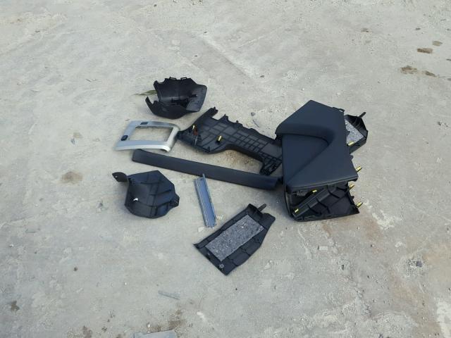 JTLZE4FE2A1109059 - 2010 TOYOTA SCION XB Plata foto 9