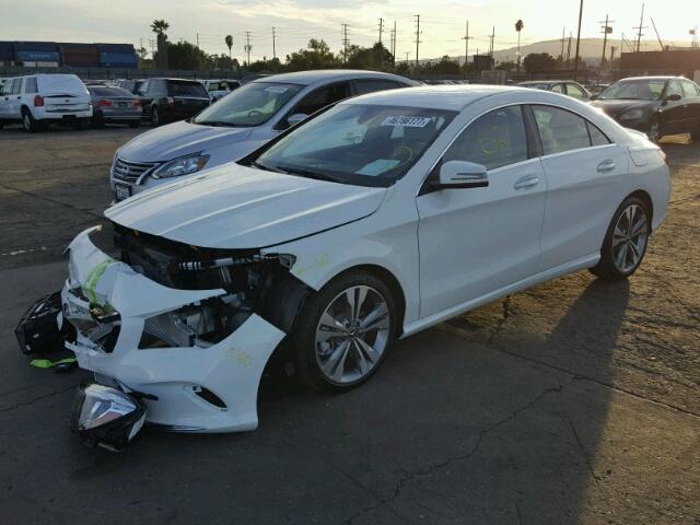 WDDSJ4EB5JN581707 - 2018 MERCEDES-BENZ CLA 250 WHITE photo 2