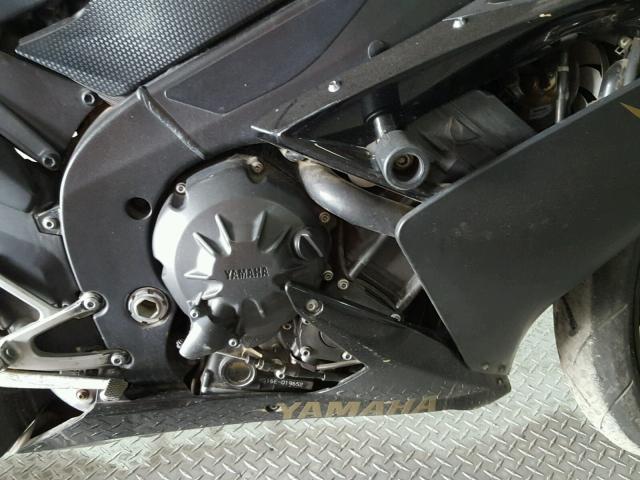 JYARN20Y38A003258 - 2008 YAMAHA YZFR1 BLACK photo 7