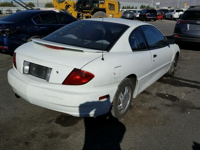 1G2JB12F147215796 - 2004 PONTIAC SUNFIRE WHITE photo 4