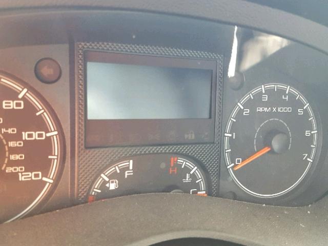 3C6TRVAG1HE517961 - 2017 RAM PROMASTER WHITE photo 8