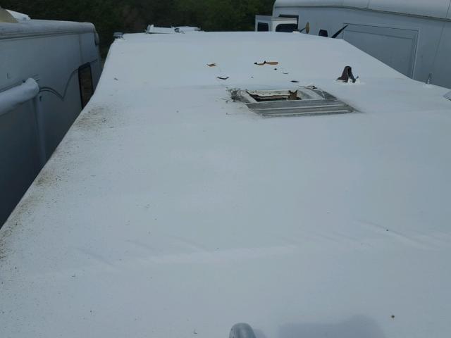 4DLRV2728V1001027 - 1997 LEGA EXCEL WHITE photo 10