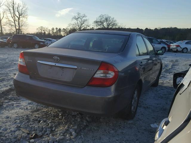 4T1BE32KX2U541106 - 2002 TOYOTA CAMRY LE 灰色 照片 4