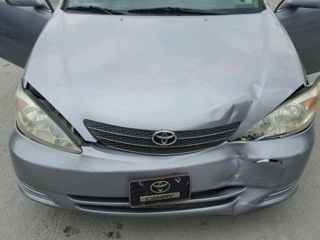 4T1BE32K73U260415 - 2003 TOYOTA CAMRY GRAY photo 7