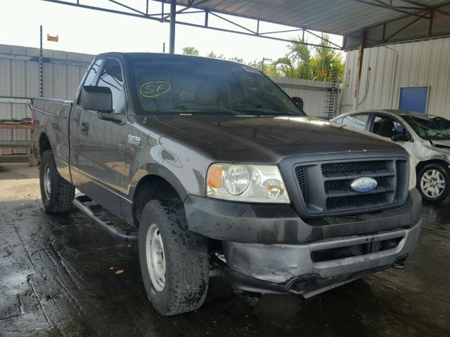 1FTRF14W76KB40604 - 2006 FORD F150 Gris foto 1