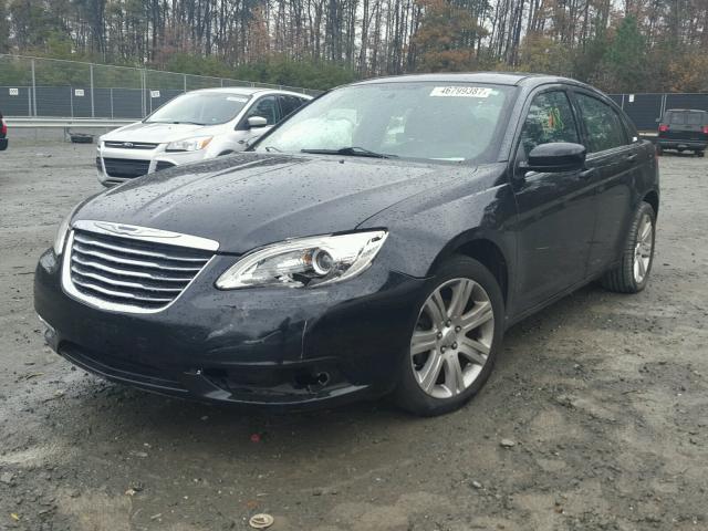 1C3CCBAB1DN648217 - 2013 CHRYSLER 200 LX BLACK photo 2