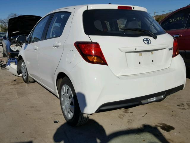 VNKKTUD39HA078821 - 2017 TOYOTA YARIS WHITE photo 3