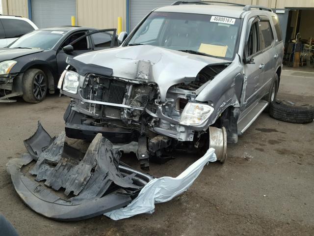 5TDZT34A34S213644 - 2004 TOYOTA SEQUOIA SR SILVER photo 2