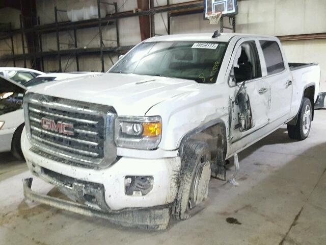 1GT12ZE89FF564110 - 2015 GMC SIERRA K25 WHITE photo 2