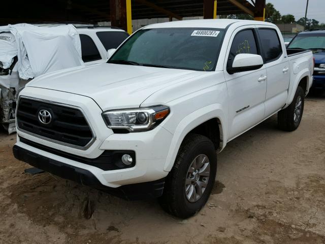 5TFCZ5AN5HX101015 - 2017 TOYOTA TACOMA DOU WHITE photo 2