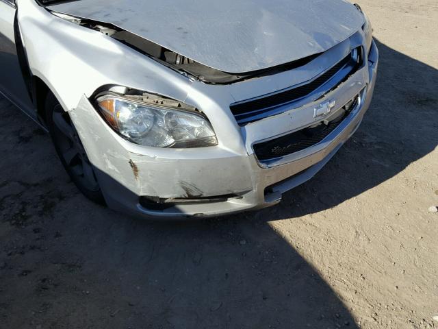 1G1ZC5E1XBF211826 - 2011 CHEVROLET MALIBU 1LT 银色 照片 9
